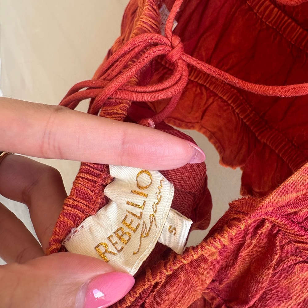 Rebellion Rust Ruffled Blouse - Picture 3 of 3